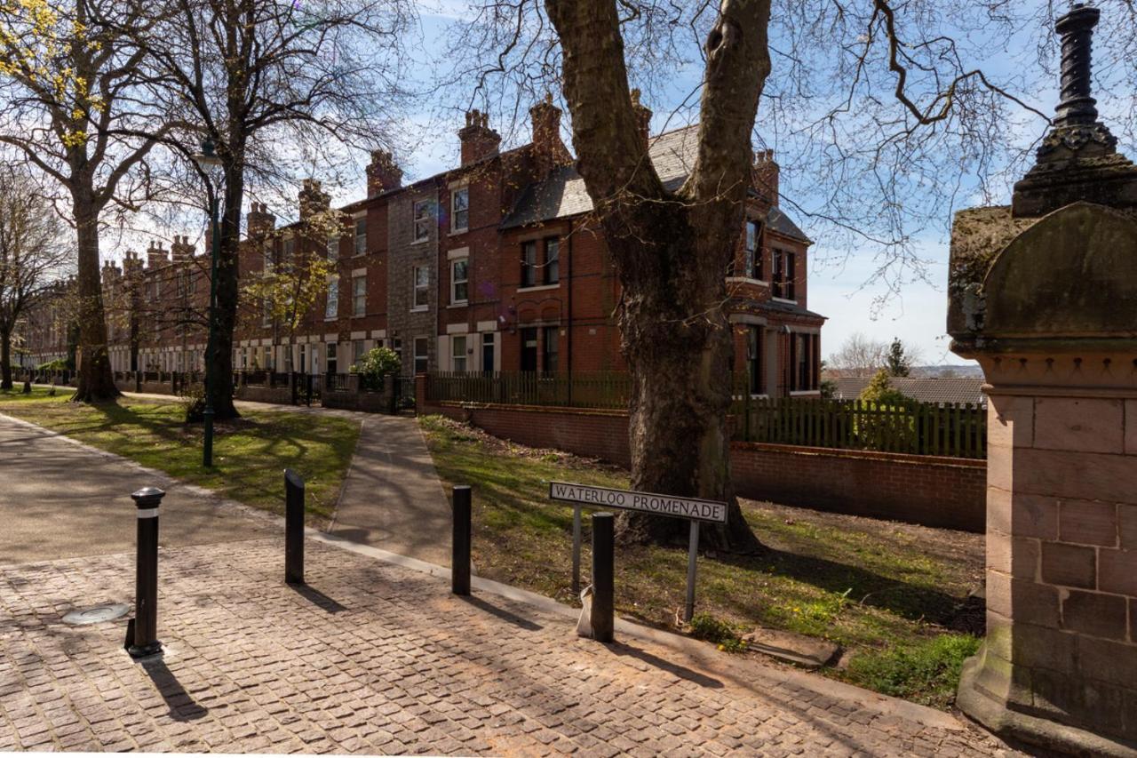 Limpenny Studio Apartment - Work Friendly And Outstanding Garden Studio Close To City Centre Nottingham Bagian luar foto